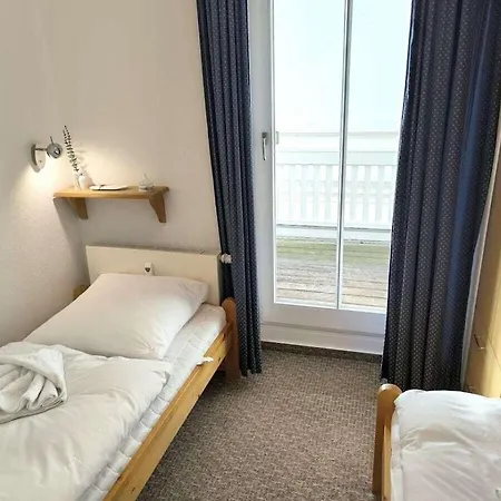 Nyaraló Heimkehr 10 *